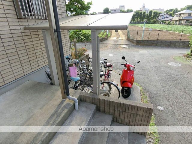 【小平市美園町のアパートの写真】