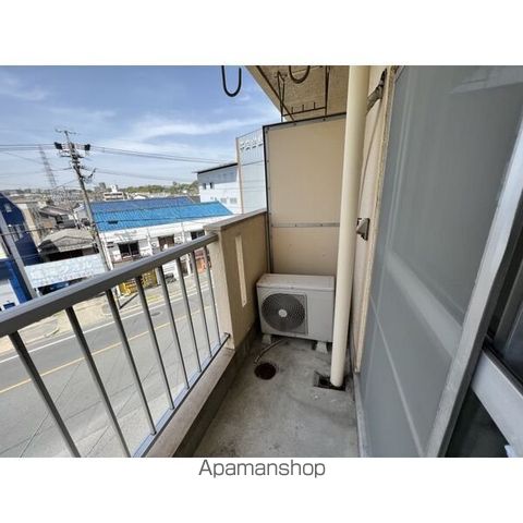 ユニバーサル島田の内装写真