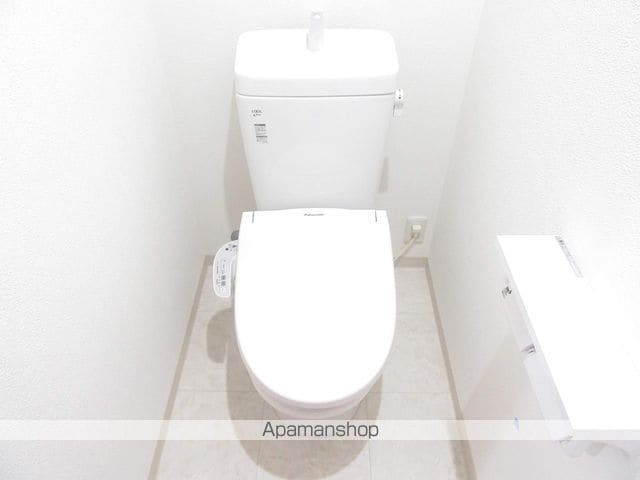東京都立川市曙町２丁目[1R/27.81m2]のトイレ