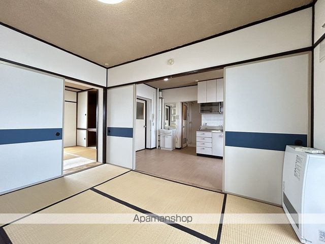 ユートピア川原1号棟の内装写真