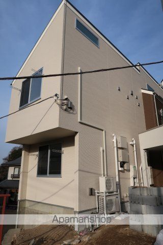 ベイルーム上町屋AB棟の玄関写真