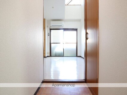 愛知県名古屋市昭和区阿由知通３丁目[1K/18m2]の玄関