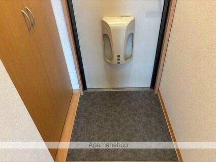 ディールーム和田東[1R/30.03m2]の玄関
