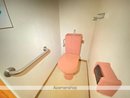 くつわ堂[3LDK/85.5m2]のトイレ