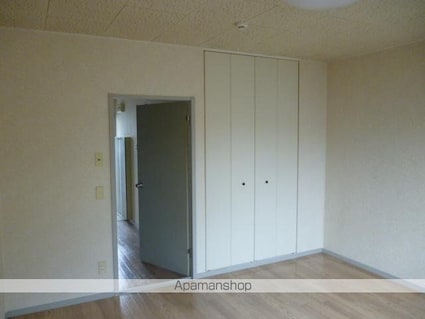 サンロイヤル南蔵王[1K/27.08m2]のリビング・居間2