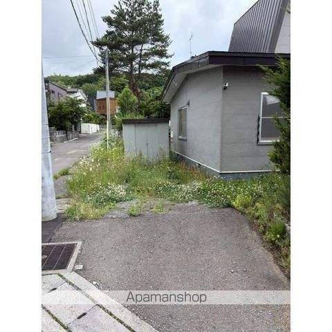 桂岡町6-15貸家の内装写真