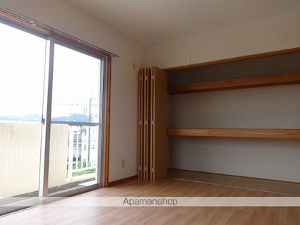 毛利ヶ丘Ｒｕｈｅ[2DK/40m2]のリビング・居間