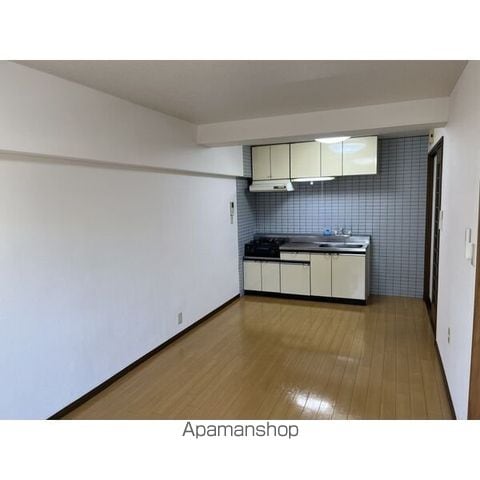 グリーンサイドヨシタカBの内装写真