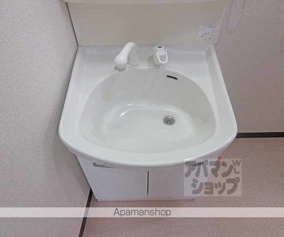 深草フチ町貸家の内装写真