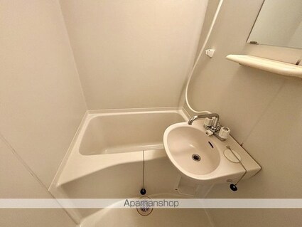 レオパレスシャルムアカハネ[1K/26.49m2]のバス1