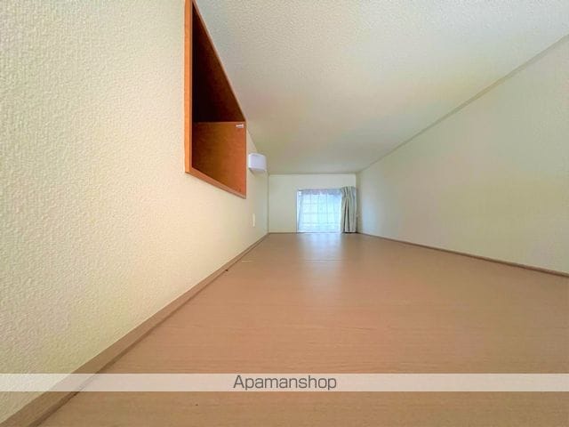 レオパレスKOYAMAの内装写真