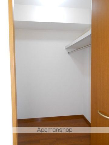 ビバーチェ・やまは奈 A棟の内装写真