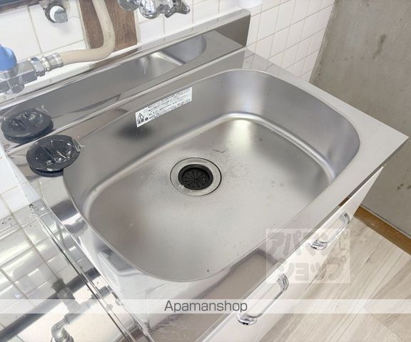 グランプリ山科の内装写真
