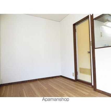 カーシュ上馬[1R/13.6m2]の内装3