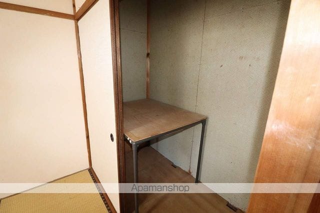 小川アパートの内装写真