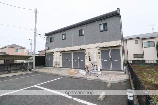 レオパレス雷塚IIの外観写真