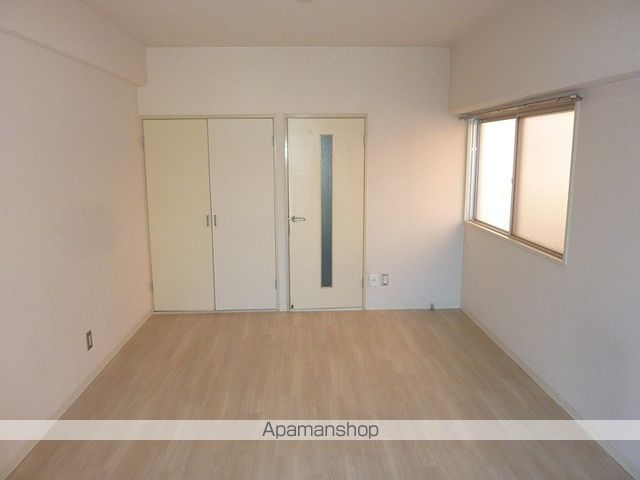ビッグバーンズマンション清輝橋の内装写真
