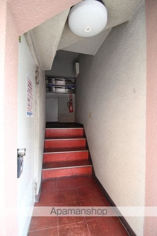 秀栄ハイツNO.1の玄関写真