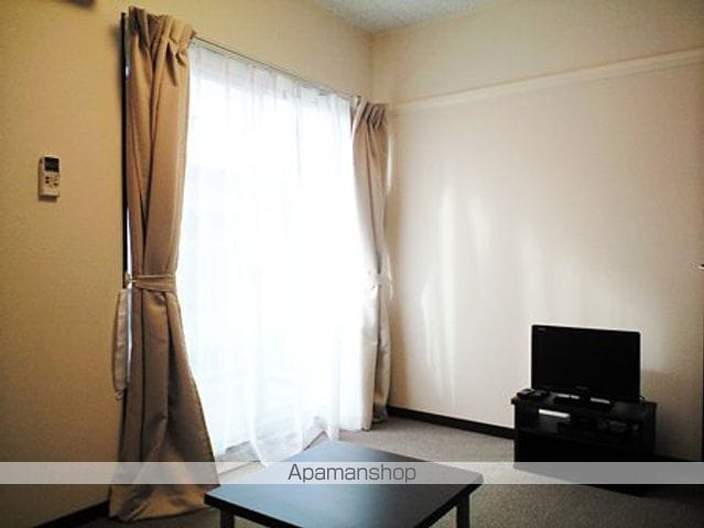 レオパレスコントワール御影石町の内装写真