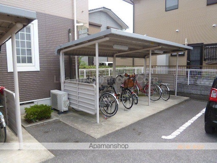 ラルジュ[2LDK/58.53m2]の共用部1