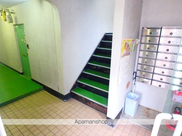シティハイツ中町の玄関写真