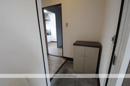 フレグランスカサイＣ棟[2LDK/57.8m2]の玄関