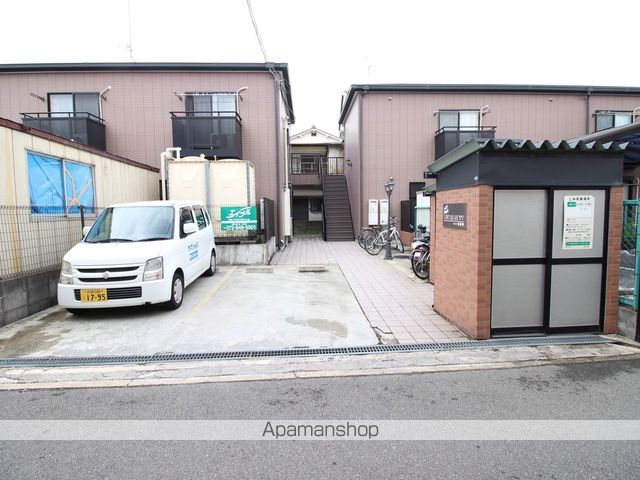 コムズスクエア西禁野の玄関写真