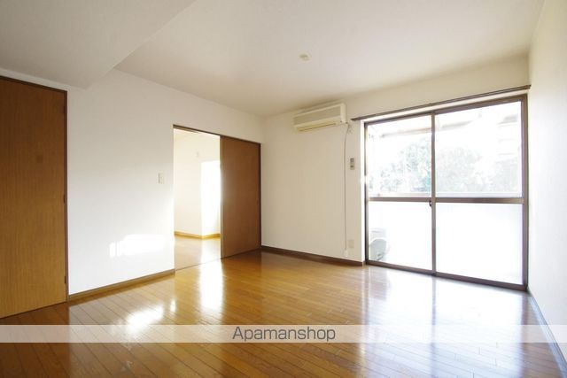CASA YAKUENの内装写真