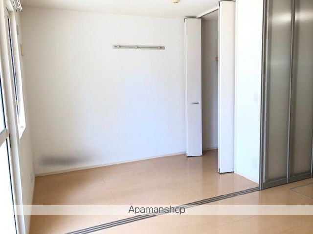 ベアーレ高屋敷の内装写真