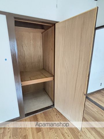 ハイネス西村の内装写真