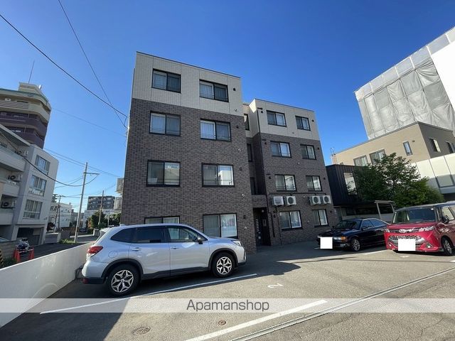 221 円山テラスの外観写真
