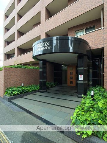 ROOX高宮の玄関写真