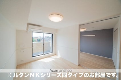 イーストブルー　Ⅱ[2LDK/52.82m2]のリビング・居間