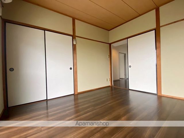 グリーン金剛マンションの内装写真