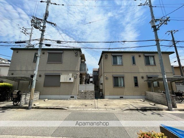 WEST SIDEの外観写真