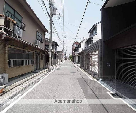 レオパレス滋野の外観写真