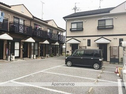 滋賀県犬上郡豊郷町大字四十九院[2LDK/59.62m2]の駐車場