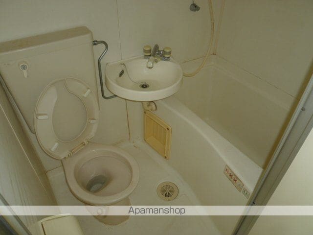 OMレジデンス茨木追手門前の内装写真