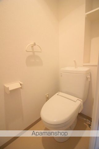 フロンティアタワー九条IIIの内装写真