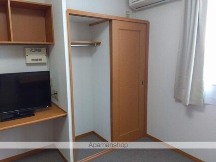 香川県坂出市久米町２丁目[1K/21.81m2]の収納