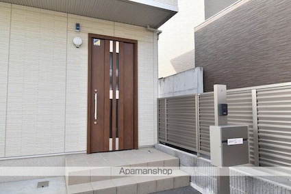 クオーレ　Ａ棟[3LDK/82.68m2]のエントランス