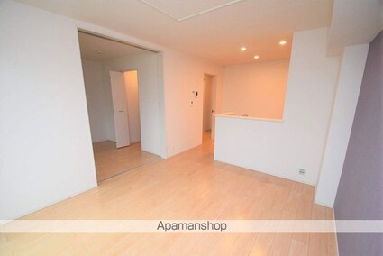 フローラル・コート[2LDK/57.64m2]のリビング・居間