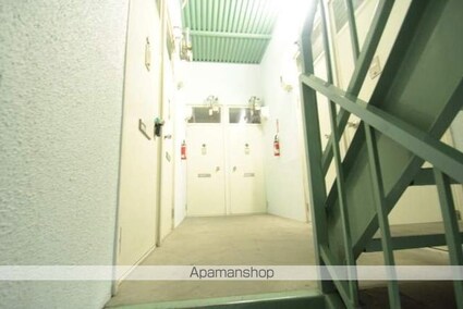 プチメゾン文京台[1R/21.45m2]のエントランス1