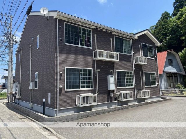 福井市 2階建 築15年の外観写真
