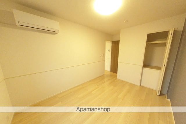 ヒカルサ長岡摂田屋Iの内装写真