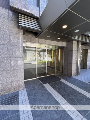 KDX堺筋本町レジデンスの玄関写真