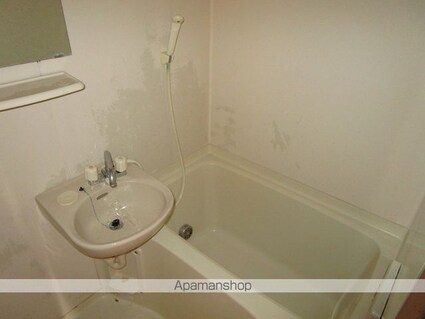 カリヨンコート[1K/28m2]のバス