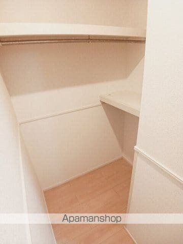ブランドール 吉岡の内装写真