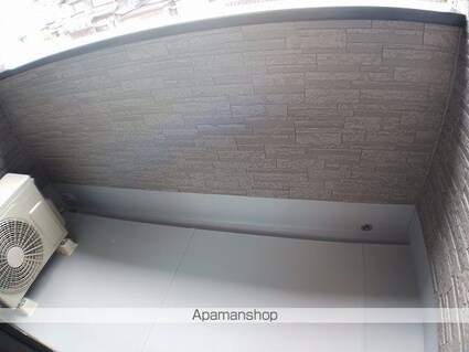 滋賀県湖南市下田[2LDK/56.08m2]のバルコニー