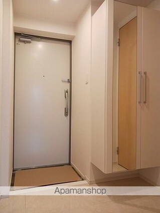 ベラ　ヴィスタ[1K/27.1m2]の玄関